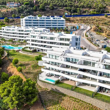 Vivi Homes - Coral With Sea Views & Pool