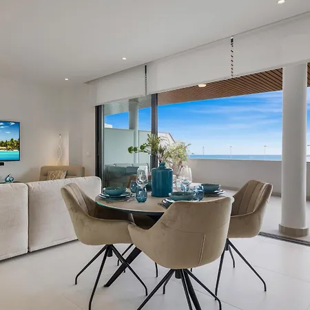 Vivi Homes - Coral With Sea Views & Pool * Fuengirola