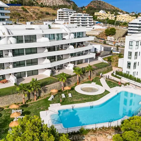 Vivi Homes - Coral With Sea Views & Pool Apartment Fuengirola